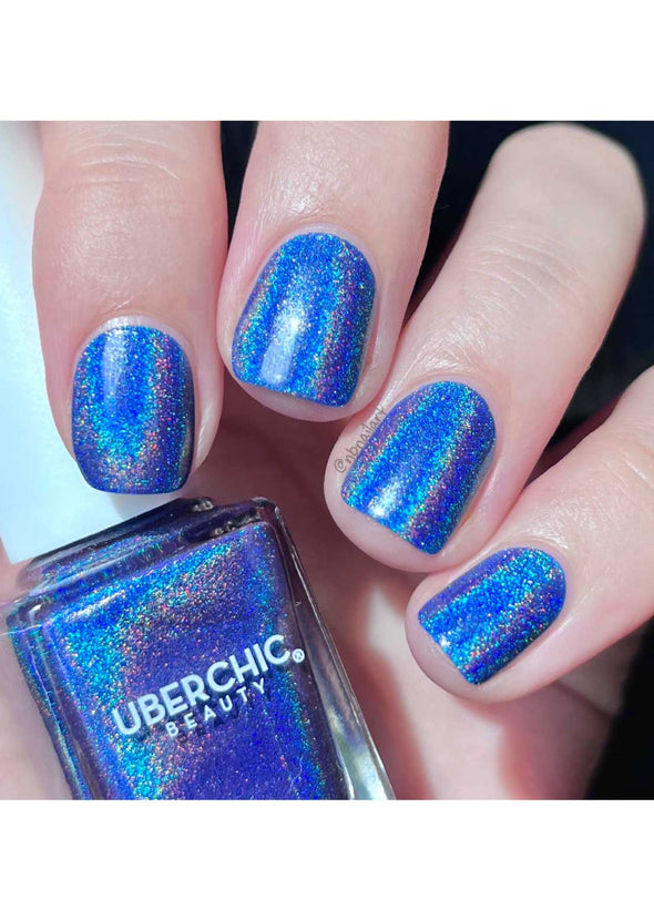 All Holo's Eve - Holographic Polish