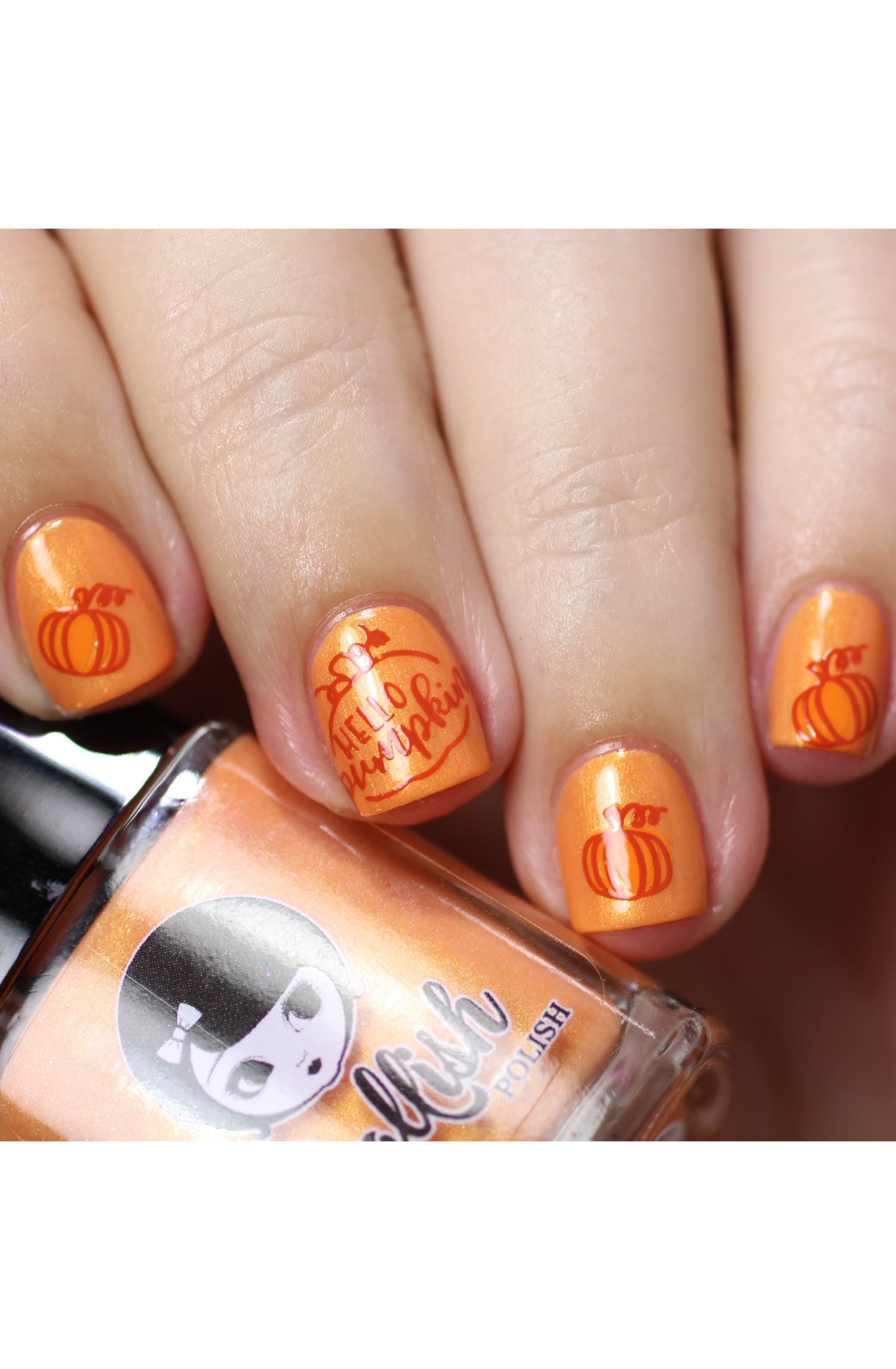 Pumpkin Spice Nails for Fall Magic